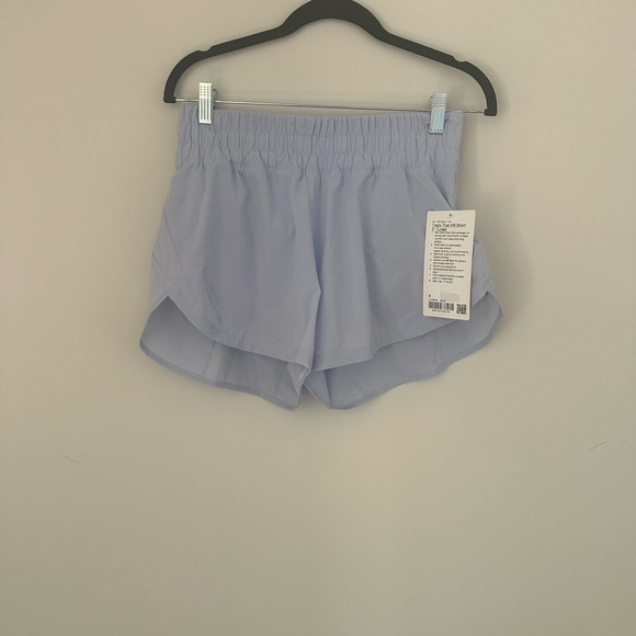 Lululemon Track That HR Short Lined Pastel Blue Size 8 NWT - Picture 2 of 3
